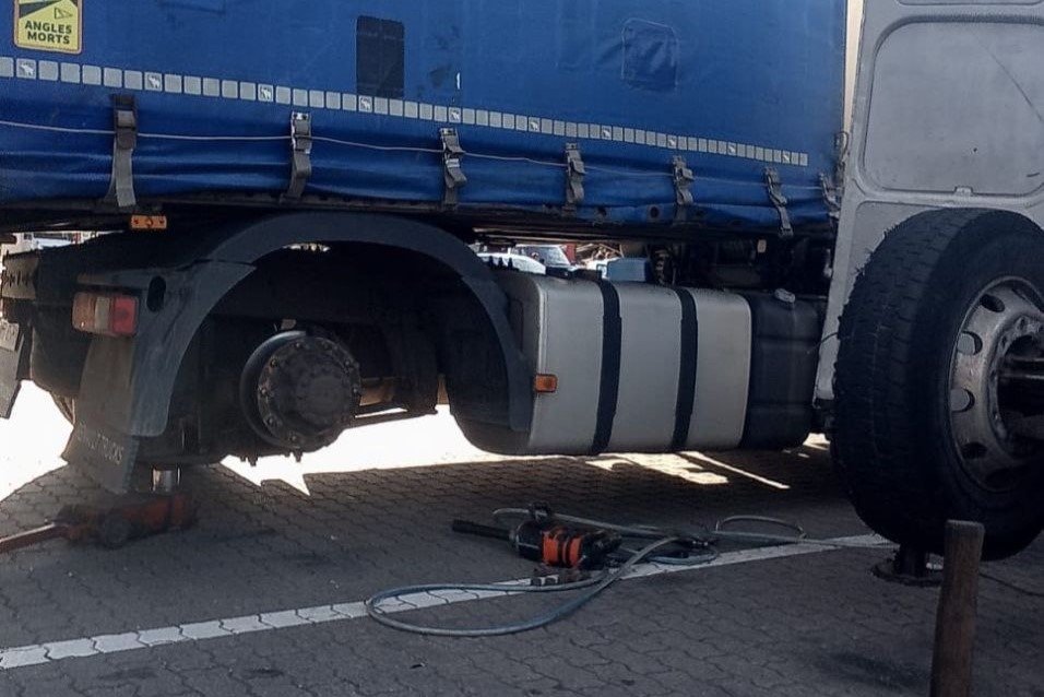 Serwis opon ciężarówki